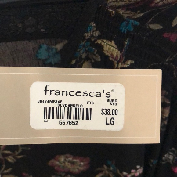 Francesca’s Dark Floral Long Sleeve - Picture 4 of 5